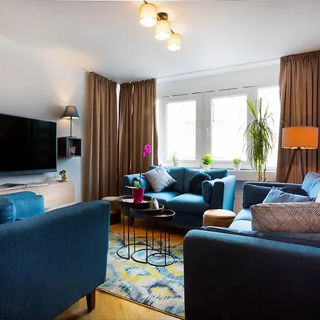 Deluxe Center Blue Apartman *